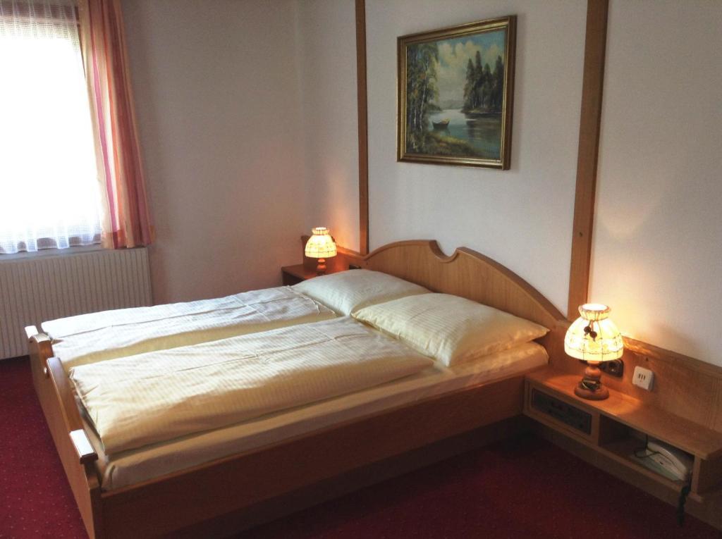 Hotel Rupertihaus Heiligenblut Buitenkant foto