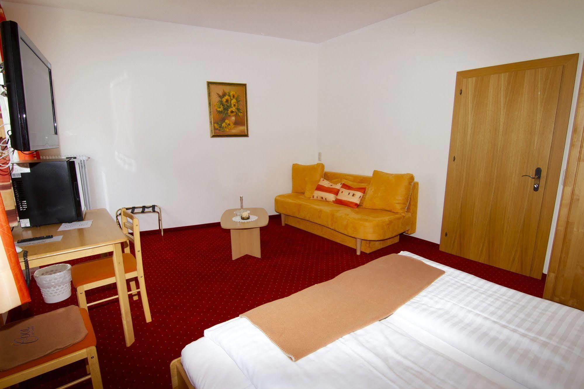 Hotel Rupertihaus Heiligenblut Buitenkant foto
